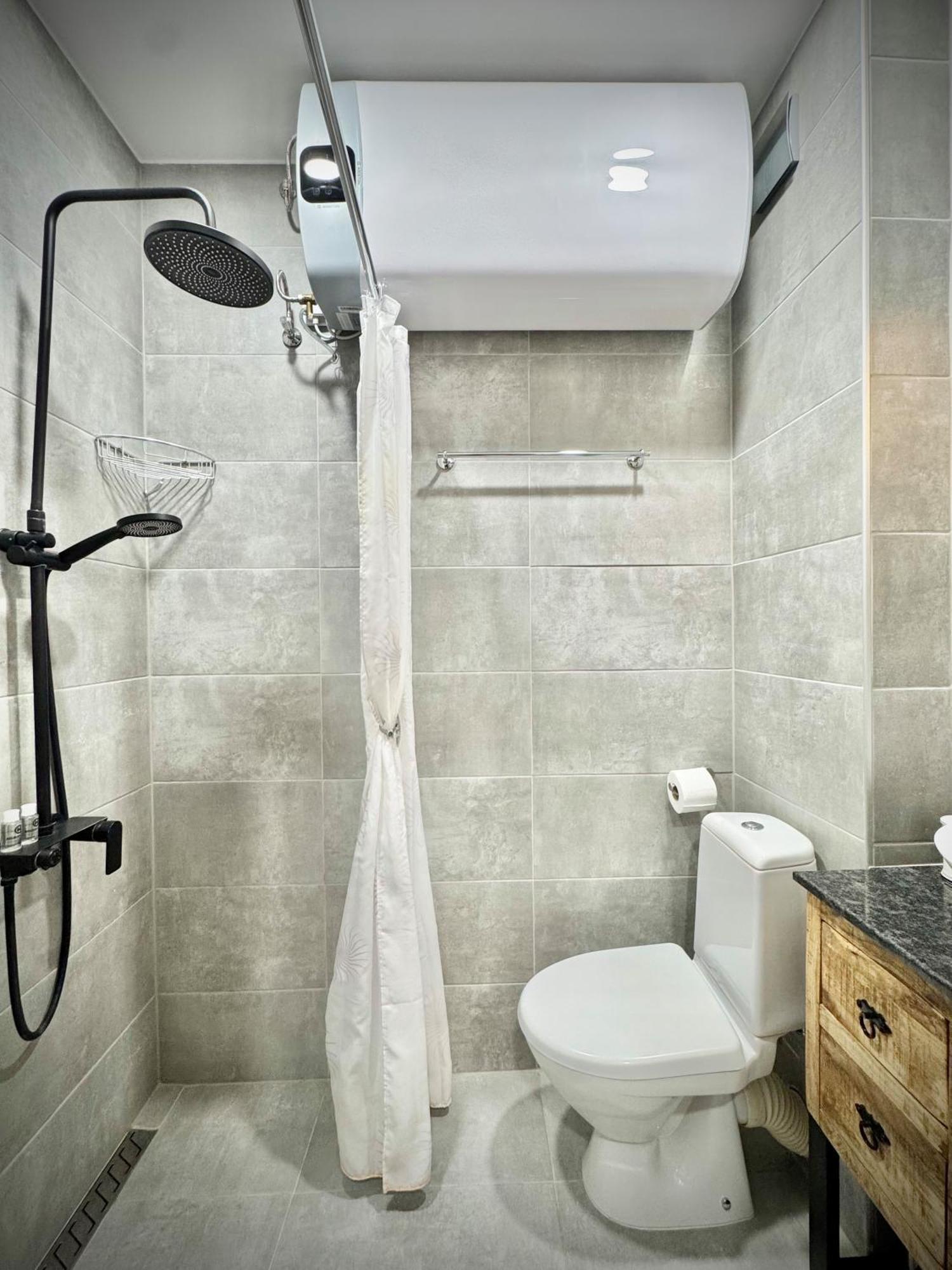 Top Centre 2Bed Apartment For 5 Guests 2 Minutes From High Street พลอฟดิฟ ภายนอก รูปภาพ