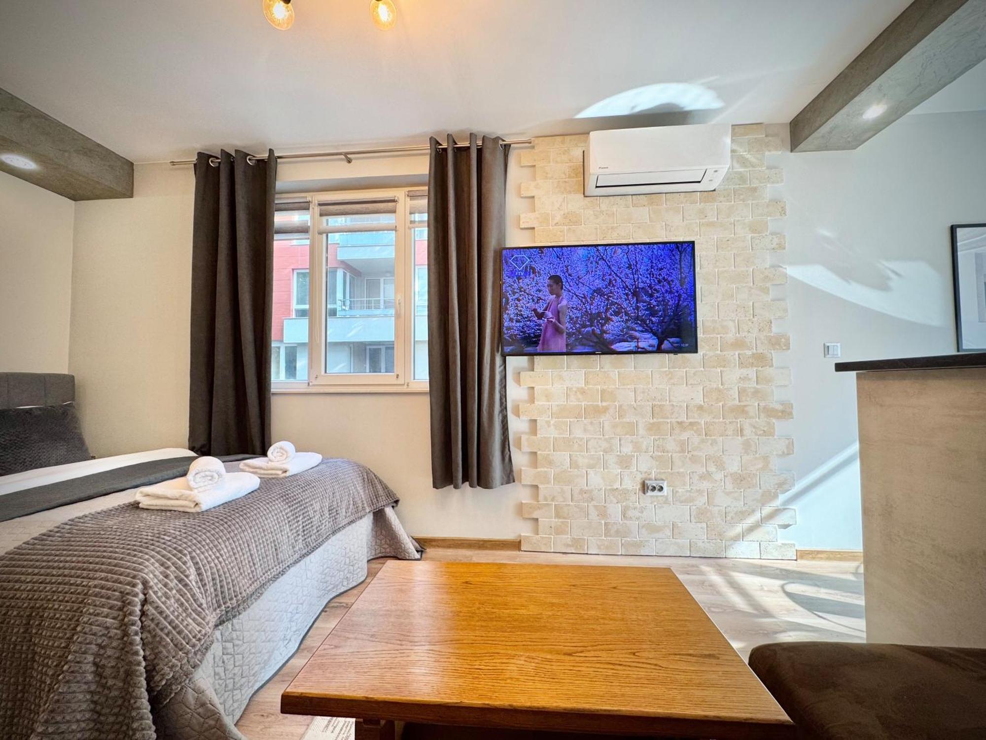 Top Centre 2Bed Apartment For 5 Guests 2 Minutes From High Street พลอฟดิฟ ภายนอก รูปภาพ