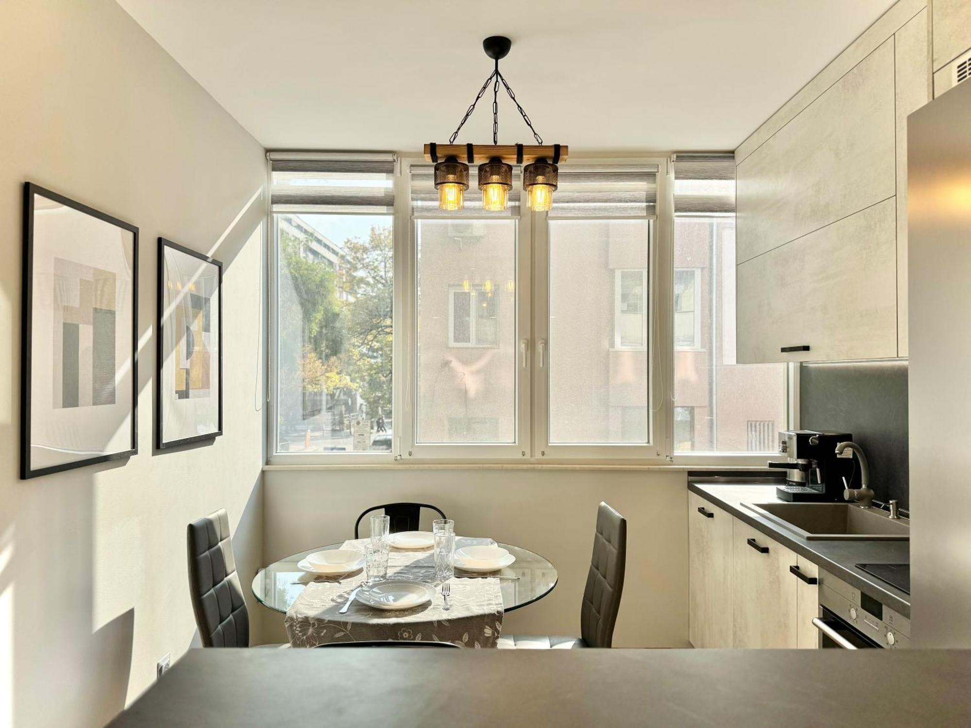 Top Centre 2Bed Apartment For 5 Guests 2 Minutes From High Street พลอฟดิฟ ภายนอก รูปภาพ