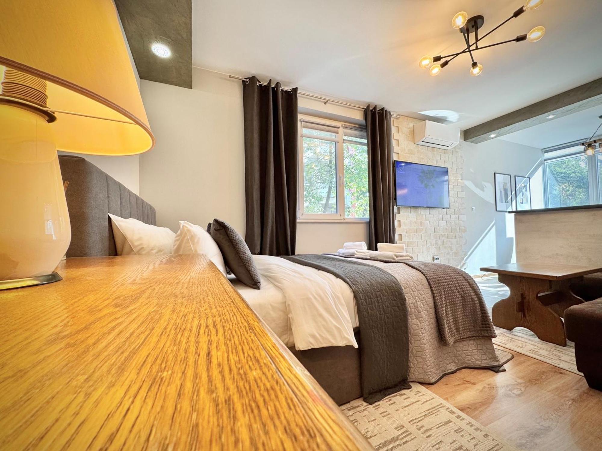 Top Centre 2Bed Apartment For 5 Guests 2 Minutes From High Street พลอฟดิฟ ภายนอก รูปภาพ